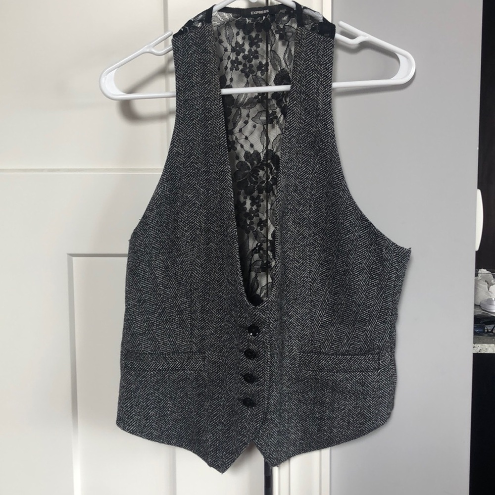 Express Vest